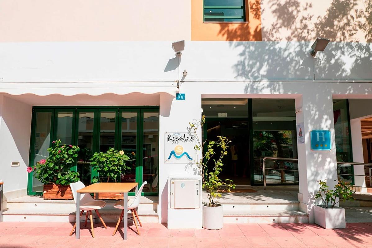 Hostal Rosales Es Pujols Kültér fotó