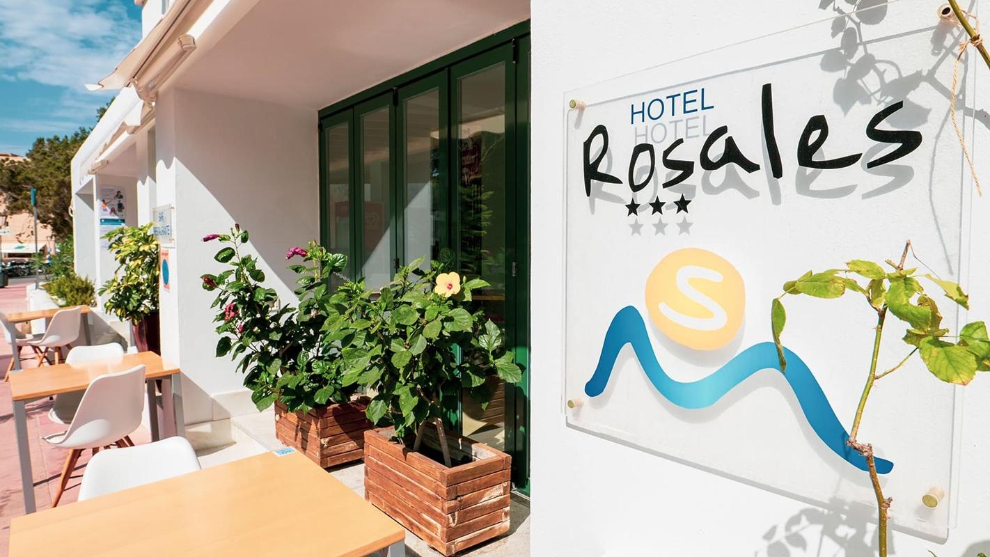 Hostal Rosales Es Pujols Kültér fotó