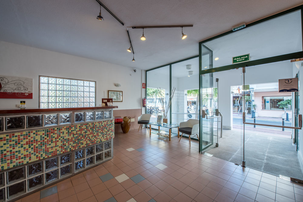 Hostal Rosales Es Pujols Kültér fotó